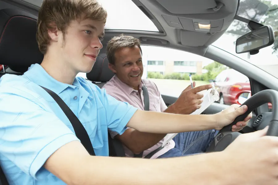 How Private Driving Lessons Improve Confidence on the Road in Gaithersburg, MD How Private Driving Lessons Improve Confidence on the Road in Gaithersburg, MD
